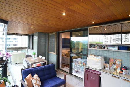 Varanda de apartamento à venda com 3 quartos, 139m² em Barra da Tijuca, Rio de Janeiro