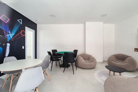 Apartamento à venda com 49m², 2 quartos e 1 vaga Apartamento à venda com 49m², 2 quartos e 1 vagaÁrea comum - Salão de jogos