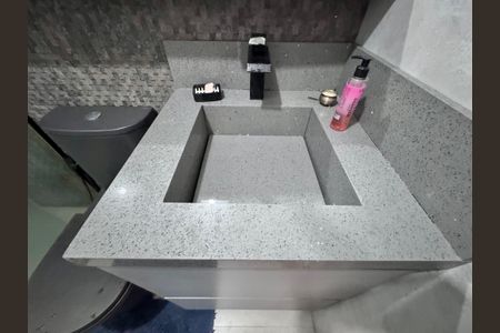 Apartamento à venda com 101m², 3 quartos e 2 vagasBanheiro Social