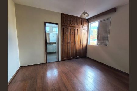 Apartamento à venda com 3 quartos, 120m² em Santa Lúcia, Belo Horizonte