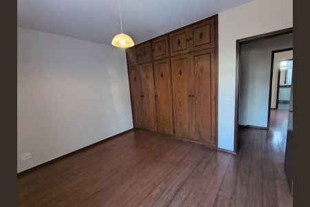 Apartamento à venda com 3 quartos, 120m² em Santa Lúcia, Belo Horizonte
