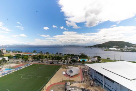 Apartamento à venda com 201m², 3 quartos e 2 vagas Apartamento à venda com 201m², 3 quartos e 2 vagasVista da Sala