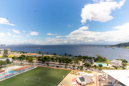 Apartamento à venda com 201m², 3 quartos e 2 vagas Apartamento à venda com 201m², 3 quartos e 2 vagasVista