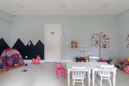 Apartamento à venda com 40m², 2 quartos e sem vagaÁrea comum