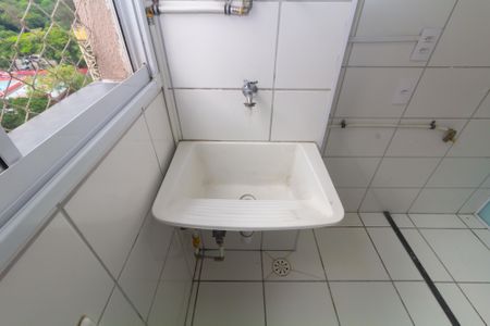 Apartamento à venda com 40m², 2 quartos e sem vagaCozinha e Área de Serviço