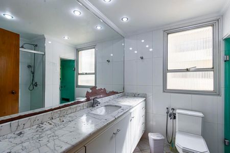 Apartamento à venda com 210m², 3 quartos e 2 vagas