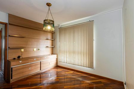 Apartamento à venda com 210m², 3 quartos e 2 vagas
