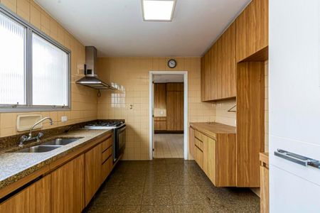 Apartamento à venda com 210m², 3 quartos e 2 vagas