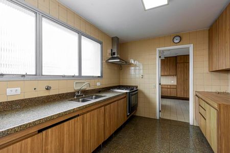 Apartamento à venda com 210m², 3 quartos e 2 vagas