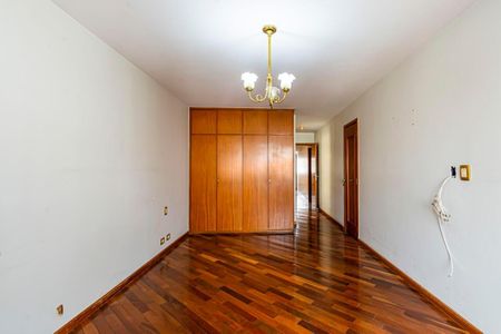 Apartamento à venda com 210m², 3 quartos e 2 vagas