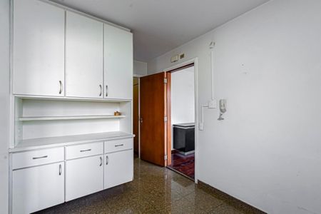 Apartamento à venda com 210m², 3 quartos e 2 vagas
