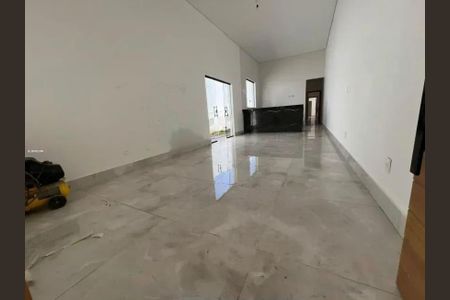 Casa à venda com 3 quartos, 200m² em Parque Copacabana, Belo Horizonte