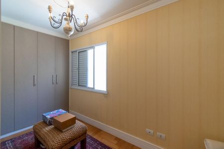 Casa à venda com 360m², 4 quartos e 6 vagasSuíte 2