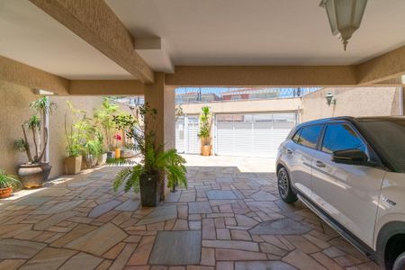 Casa à venda com 360m², 4 quartos e 6 vagasGaragem