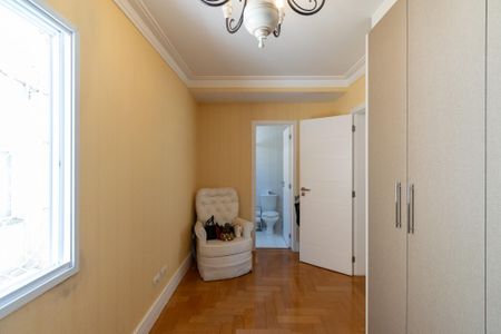 Casa à venda com 360m², 4 quartos e 6 vagasSuíte 2