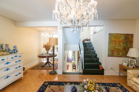 Casa à venda com 360m², 4 quartos e 6 vagasSala de Estar