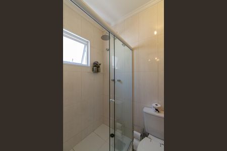 Casa à venda com 360m², 4 quartos e 6 vagasBanheiro da Suíte 2