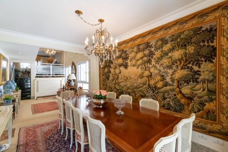 Casa à venda com 360m², 4 quartos e 6 vagasSala de Jantar
