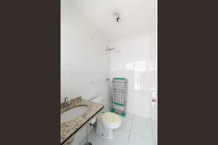 Casa à venda com 360m², 4 quartos e 6 vagasBanheiro de serviço