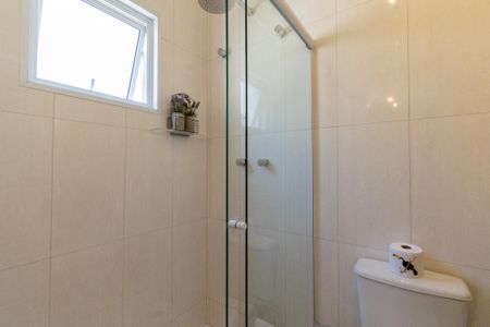 Casa à venda com 360m², 4 quartos e 6 vagasBanheiro da Suíte 2