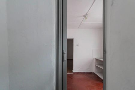 Banheiro de casa para alugar com 1 quarto, 35m² em Chácara Belenzinho, São Paulo