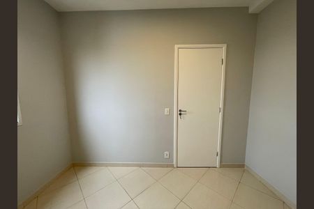 Apartamento à venda com 91m², 3 quartos e 2 vagasQuarto 2