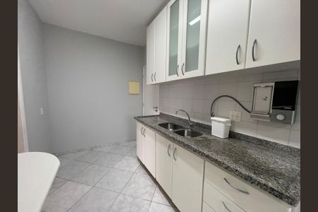 Apartamento à venda com 91m², 3 quartos e 2 vagasCozinha