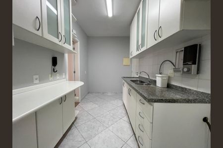 Apartamento à venda com 91m², 3 quartos e 2 vagasCozinha