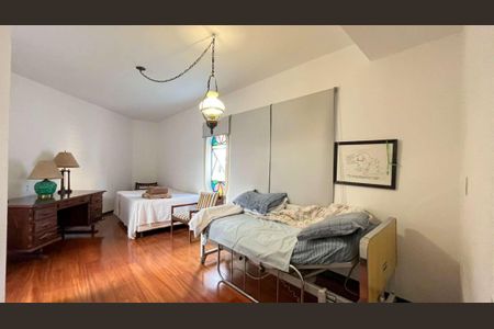 Apartamento à venda com 300m², 6 quartos e 3 vagas