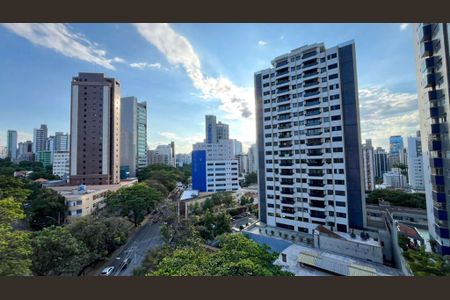 Apartamento à venda com 300m², 6 quartos e 3 vagas