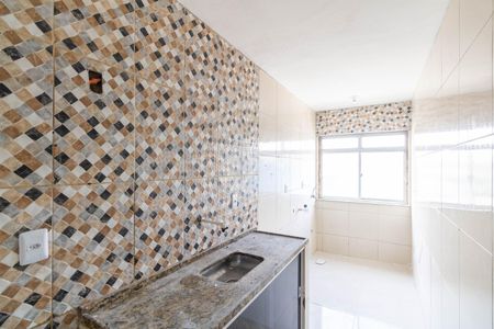 Apartamento para alugar com 42m², 2 quartos e 1 vaga Apartamento para alugar com 42m², 2 quartos e 1 vagaCozinha e Área de Serviço