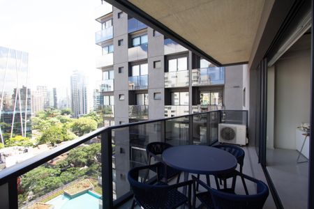 Studio para alugar com 57m², 1 quarto e 1 vaga Studio para alugar com 57m², 1 quarto e 1 vagaVaranda