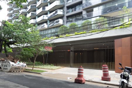 Studio para alugar com 57m², 1 quarto e 1 vaga Studio para alugar com 57m², 1 quarto e 1 vagaFachada