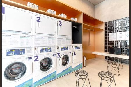 Studio para alugar com 57m², 1 quarto e 1 vaga Studio para alugar com 57m², 1 quarto e 1 vagaLavanderia