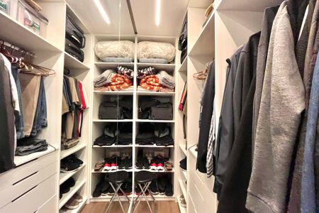 Apartamento para alugar com 135m², 3 quartos e 3 vagas Apartamento para alugar com 135m², 3 quartos e 3 vagasQuarto 4