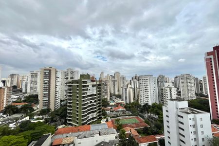 Apartamento para alugar com 135m², 3 quartos e 3 vagas Apartamento para alugar com 135m², 3 quartos e 3 vagasVista da Suíte 1