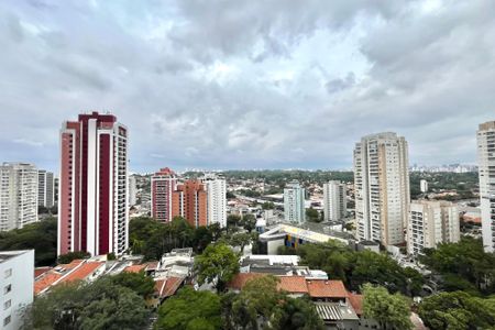 Apartamento para alugar com 135m², 3 quartos e 3 vagas Apartamento para alugar com 135m², 3 quartos e 3 vagasVista da Suíte 2