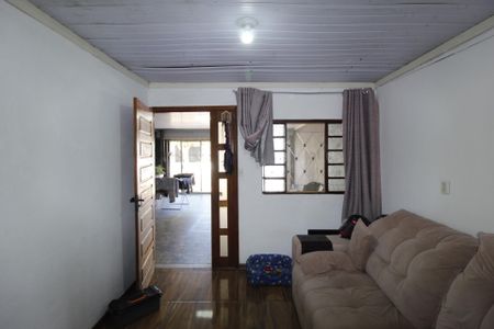 Casa à venda com 106m², 3 quartos e 2 vagasSala