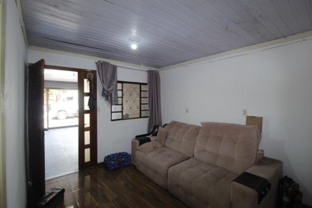 Casa à venda com 106m², 3 quartos e 2 vagasSala