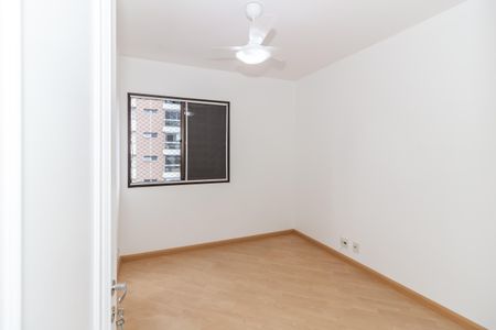 Apartamento para alugar com 83m², 3 quartos e 2 vagasQuarto 3