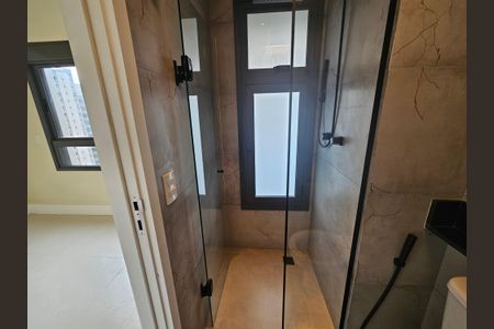 Apartamento para alugar com 71m², 2 quartos e 1 vaga Apartamento para alugar com 71m², 2 quartos e 1 vagaBanheiro da Suíte 1