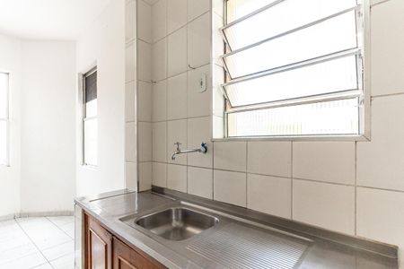 Apartamento à venda com 70m², 2 quartos e sem vaga Apartamento à venda com 70m², 2 quartos e sem vagaCozinha