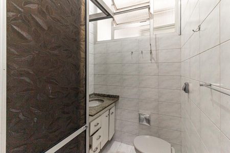 Apartamento à venda com 70m², 2 quartos e sem vaga Apartamento à venda com 70m², 2 quartos e sem vagaBanheiro