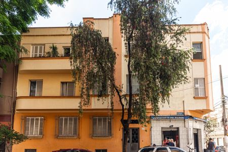 Apartamento à venda com 70m², 2 quartos e sem vaga Apartamento à venda com 70m², 2 quartos e sem vagaFachada