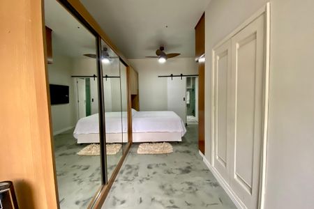 Apartamento à venda com 150m², 3 quartos e 1 vaga Apartamento à venda com 150m², 3 quartos e 1 vagaSuite