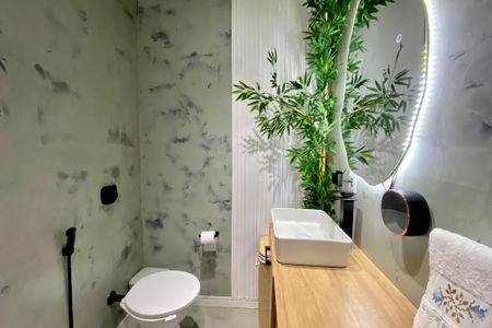 Apartamento à venda com 150m², 3 quartos e 1 vaga Apartamento à venda com 150m², 3 quartos e 1 vagaSuite