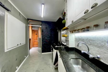 Apartamento à venda com 150m², 3 quartos e 1 vaga Apartamento à venda com 150m², 3 quartos e 1 vagaCozinha