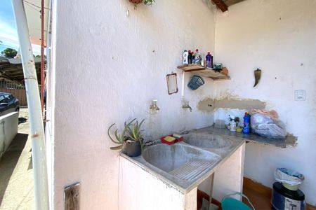 Casa à venda com 360m², 2 quartos e 1 vagaÁrea de Serviço