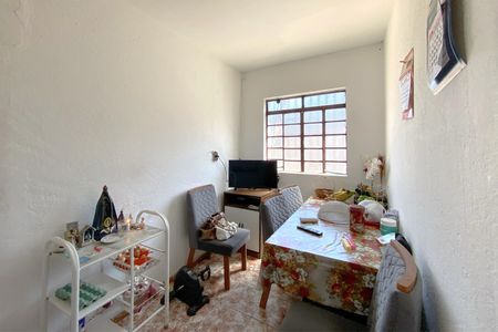 Casa à venda com 360m², 2 quartos e 1 vagaSala de Jantar