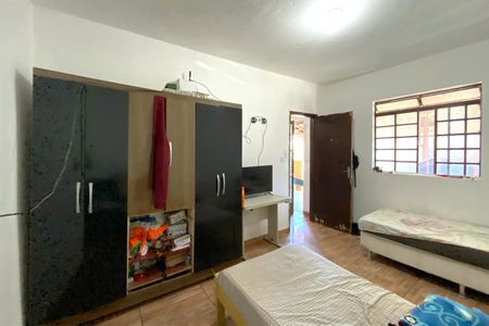 Casa à venda com 360m², 2 quartos e 1 vagaQuarto 1